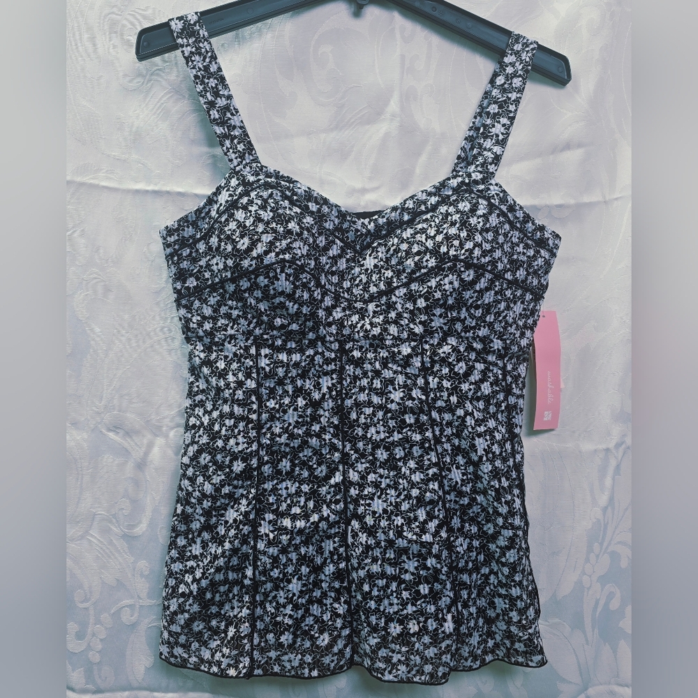 Dress Barn Women's Dressy Tank Top Size 6 NWT